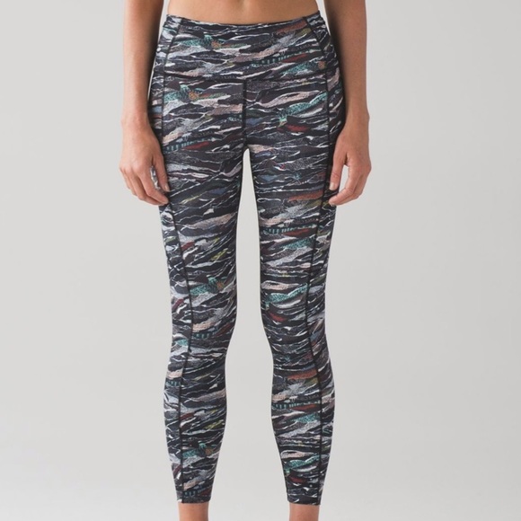 Lululemon Fast And Free 7/8 Tight Leggings - Picture 2 of 16